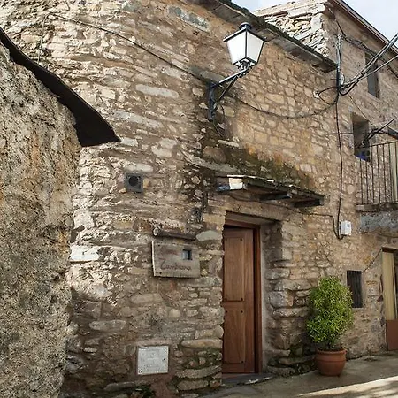 Casa Zambrana Kır Evi *
